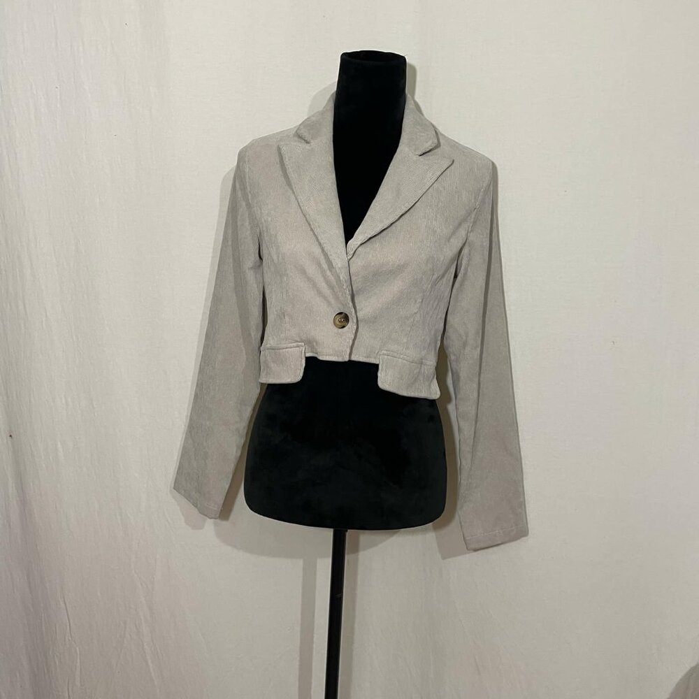 Uniq Boutique Women's Cropped Corduroy Blazer Jacket